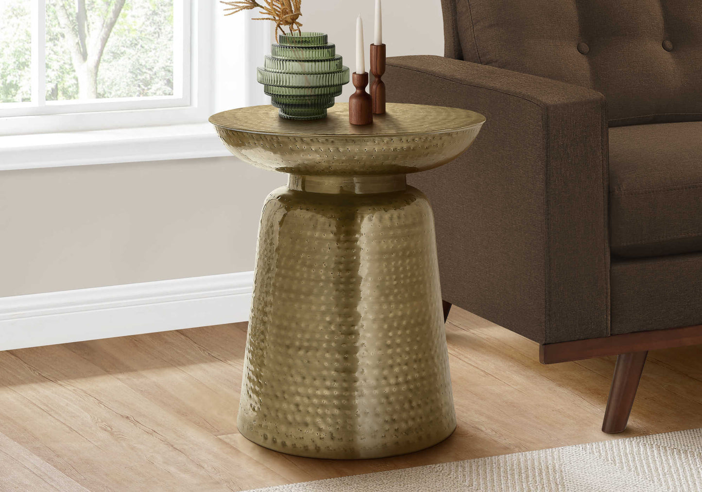 TABLE D'APPOINT - 22"H / EXTRÉMITÉ TAMBOUR EN MÉTAL FER DORÉ 
