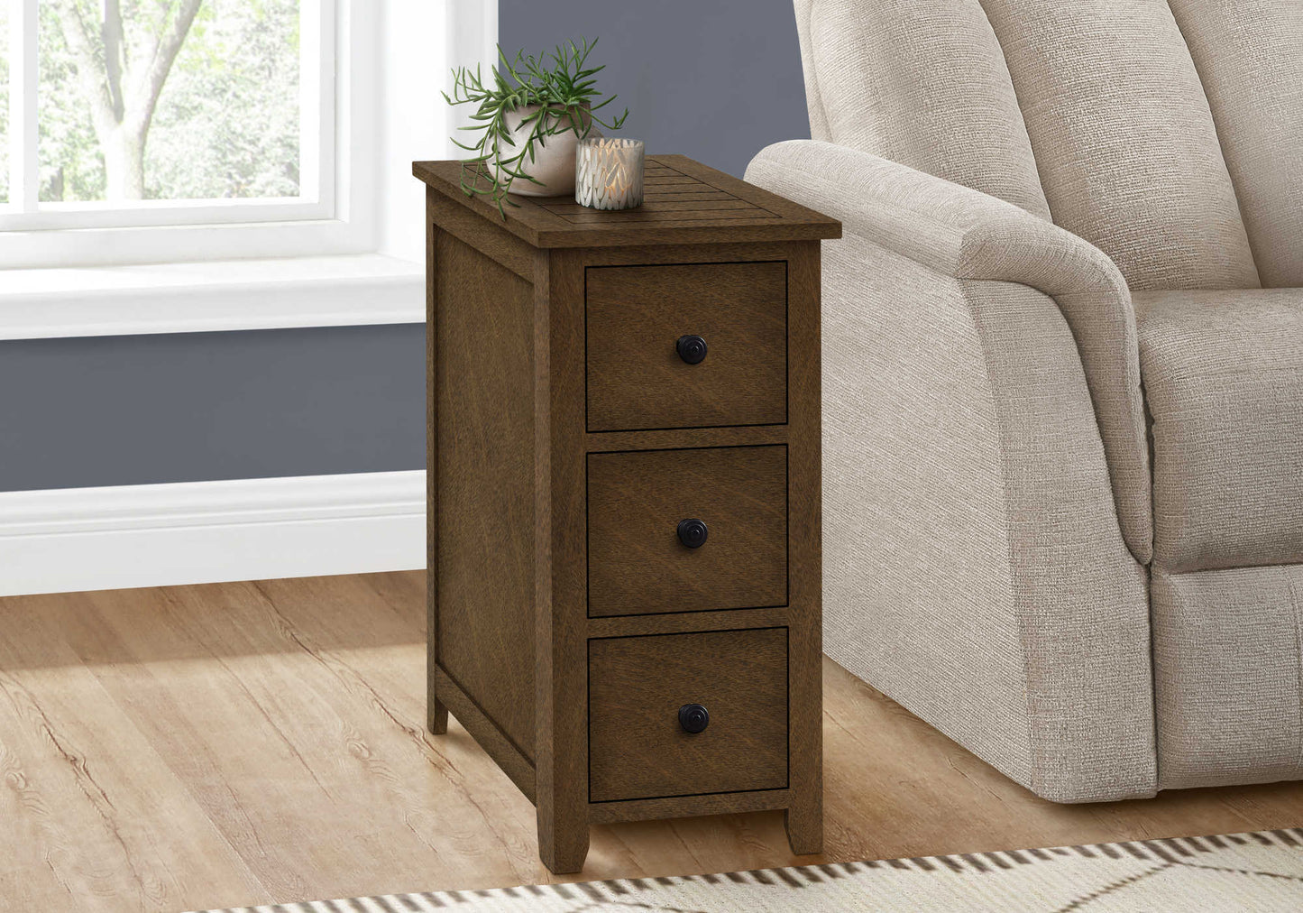ACCENT TABLE - 24"H / ANTIQUE  VENEER